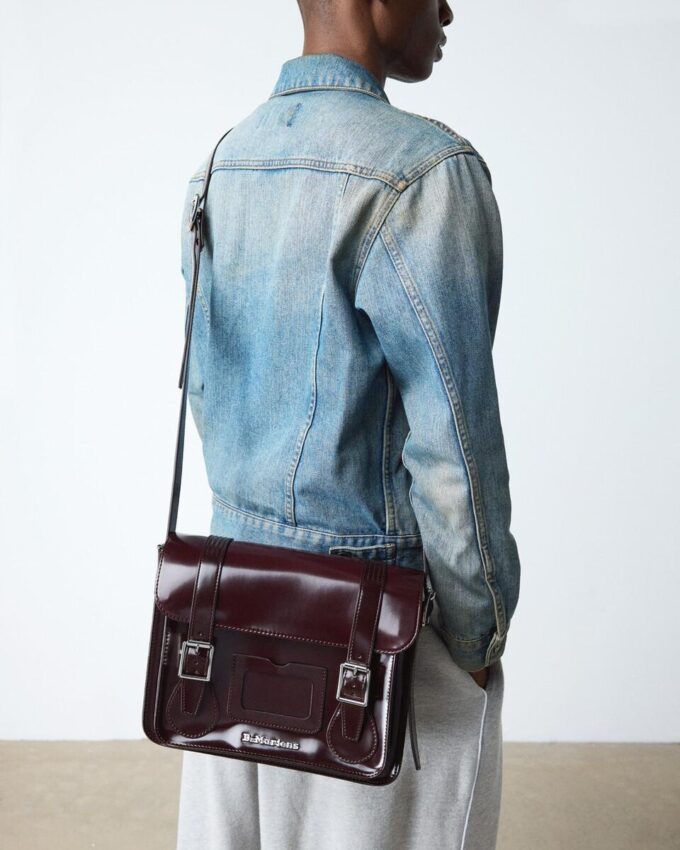 11 Inch Vegan Messenger Bag 11 Inch Vegan Messenger Bag
