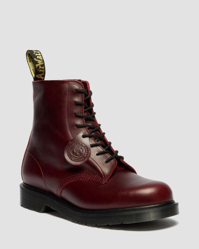 1460 Made In England Classic Calf Leather Boots 1460 Made In England Classic Calf Leather Boots