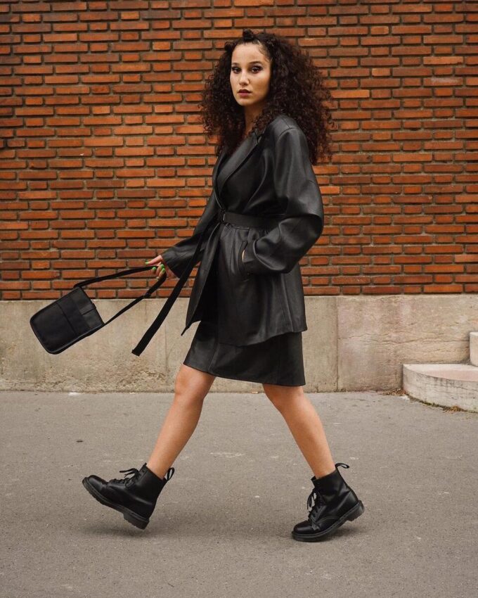 1460 MONO Smooth Leather Lace Up Boots 1460 MONO Smooth Leather Lace Up Boots