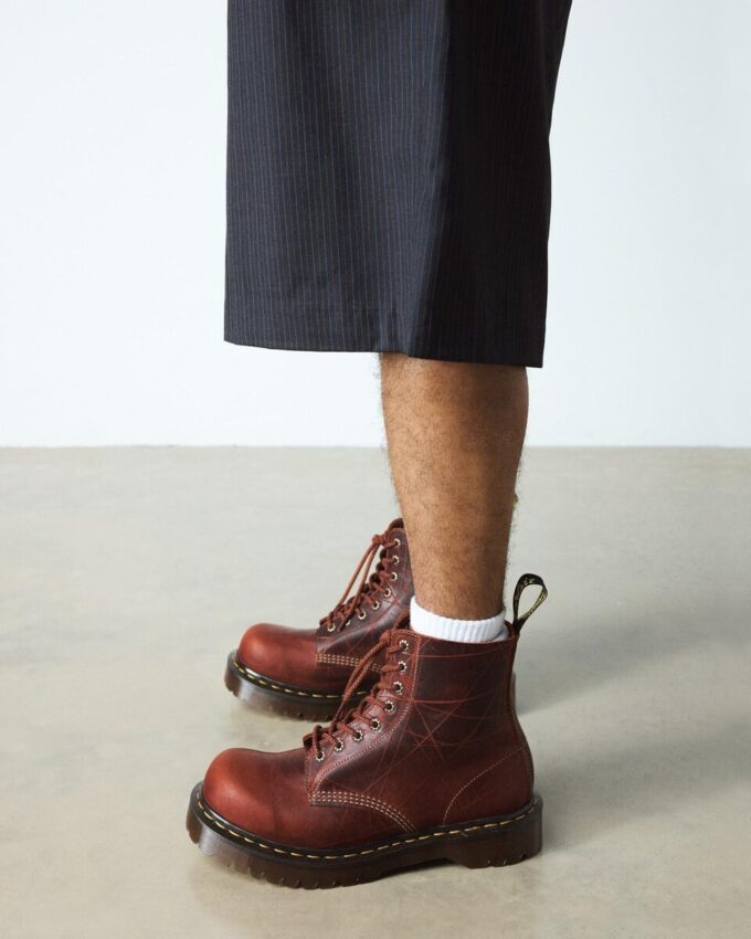 1460 Pascal Bex Made In England Leather Bump Toe Boots