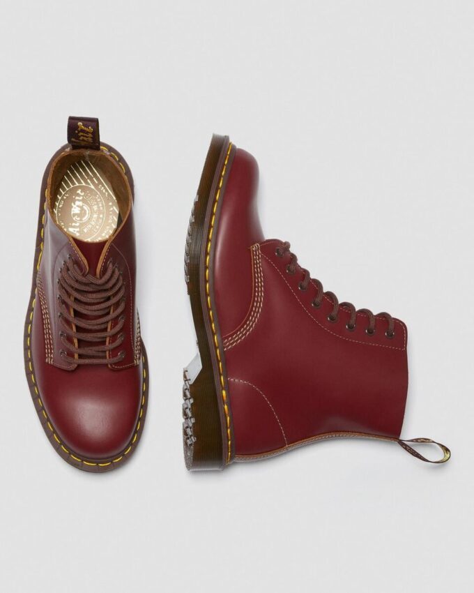 1460 Vintage Made in England Leather Lace Up Boots 1460 Vintage Made in England Leather Lace Up Boots