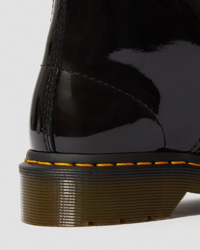 1460 Women's Patent Leather Lace Up Boots 1460 Women's Patent Leather Lace Up Boots
