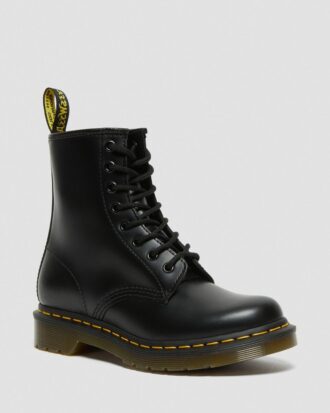 1460 WOMEN'S Smooth Leather Lace Up Boots 1460 WOMEN'S Smooth Leather Lace Up Boots