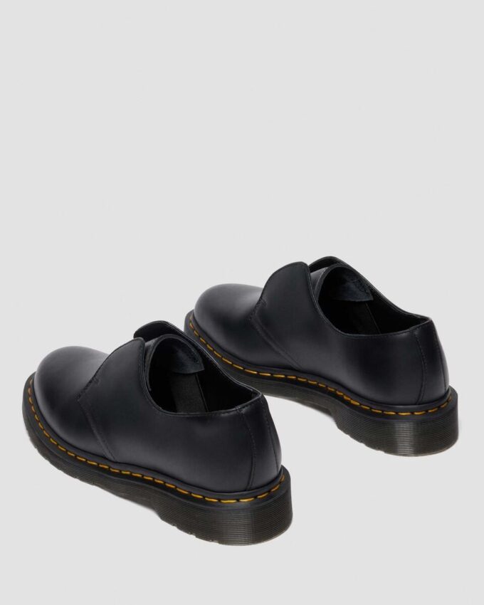 1461 Laceless Smooth Leather Slip On Shoes 1461 Laceless Smooth Leather Slip On Shoes