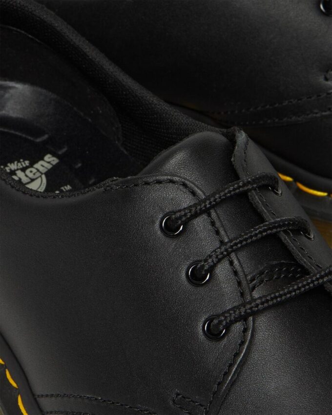1461 Slip Resistant Leather Oxford Shoes 1461 Slip Resistant Leather Oxford Shoes