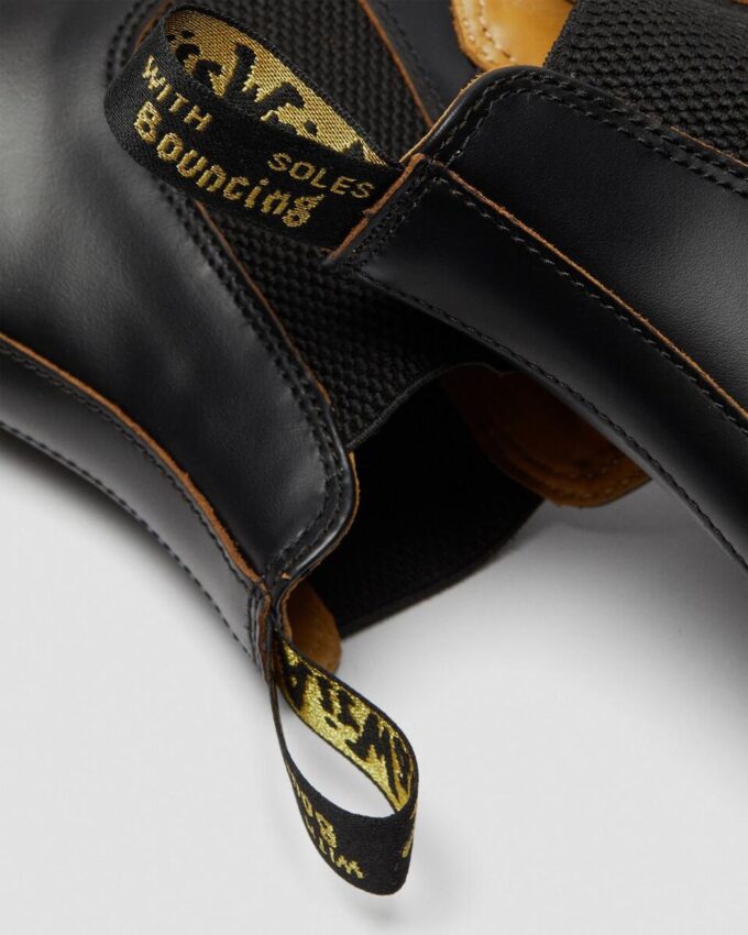 2976 Vintage Made In England Leather Chelsea Boots 2976 Vintage Made In England Leather Chelsea Boots