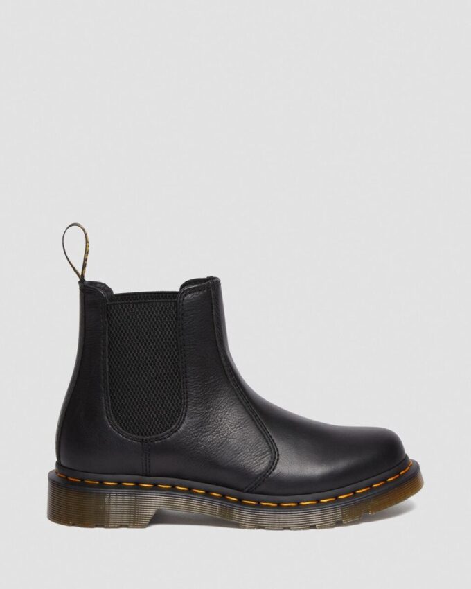 2976 Women's Virginia Leather Chelsea Boots 2976 Women's Virginia Leather Chelsea Boots