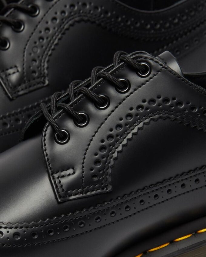 3989 Yellow Stitch Smooth Leather Brogue Shoes 3989 Yellow Stitch Smooth Leather Brogue Shoes