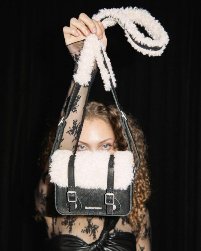 7 Inch Satchel 7 Inch Satchel