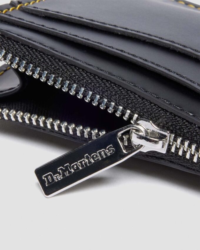 CARD HOLDER Kiev Leather Cardholder Keyring CARD HOLDER Kiev Leather Cardholder Keyring