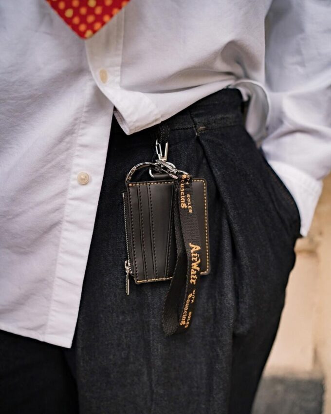 CARD HOLDER Kiev Leather Cardholder Keyring CARD HOLDER Kiev Leather Cardholder Keyring