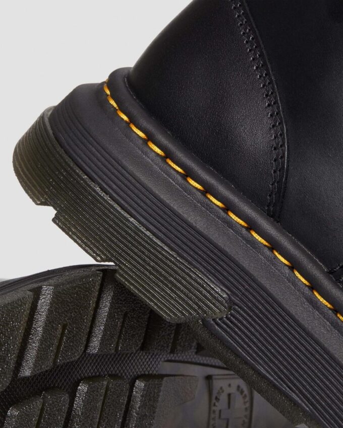 Crewson Leather Chukka Lace Up Boots