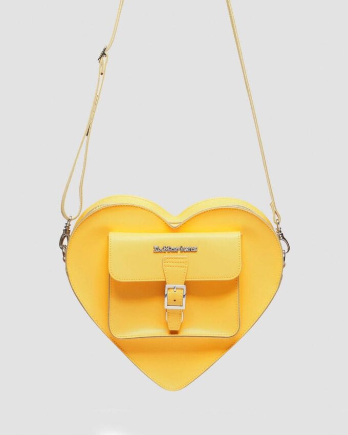 Heart Shaped Hardware Kiev Leather Bag Heart Shaped Hardware Kiev Leather Bag