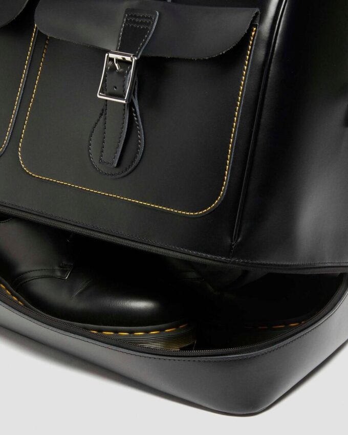 Smooth Leather Weekender Bag Smooth Leather Weekender Bag